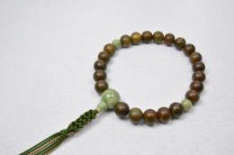 緑檀22玉 独山玉仕立て