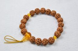 印度龍眼羅漢彫　本琥珀仕立て　腕輪念珠