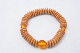 天竺菩提樹54平玉　天然琥珀仕立て ブレス